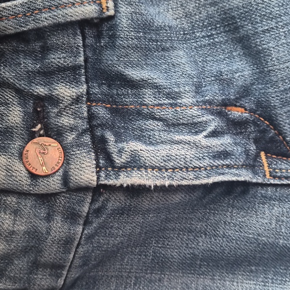 Women’s Blue Denim Jeans - Classic Straight Fit - Picture 4 of 7